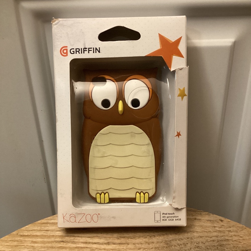 NEW Griffin Accessories Cute OWL  iPod Touch Case